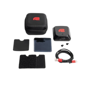 RaceBox Mini GPS Lap Timer Komplettset mit Transportcase, USB-Kabel, Klebepads und Zubehör für Motorsport, Trackdays und präzise Rundenzeitmessung.